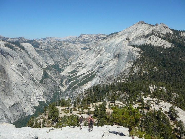 防疫期間，回憶多年前的Yosemite half dome trial