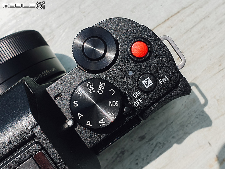 Panasonic Lumix DC-G100 評測報告｜收音指向性優異，Vlogger 族群新寵！