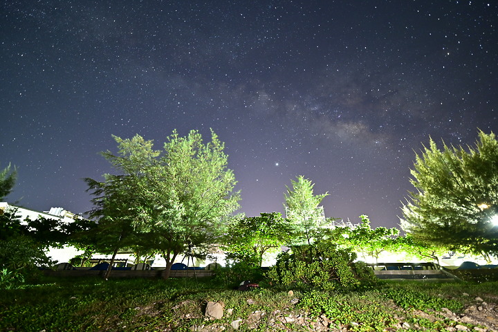 Nikon D6+Z6+Z50記錄2020年7月21日車城後灣尼歐懷茲彗星C/2020 F3(NEOWISE)