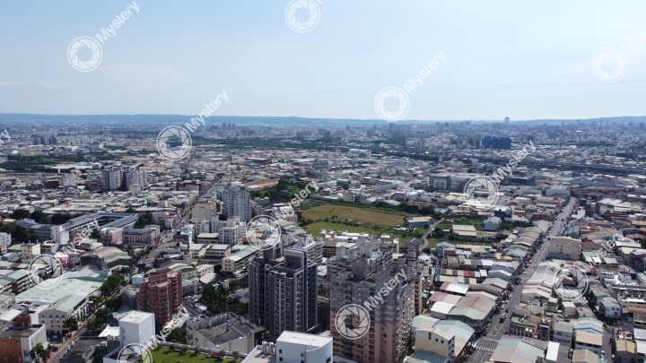 New 南太平 【大鑫大心】 十二年學區 走路到國小 鄰近萬坪公園 機能單純北歐智慧宅 討論