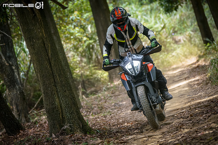 KTM 390 Adventure 試駕 配備溢滿的輕量越野家