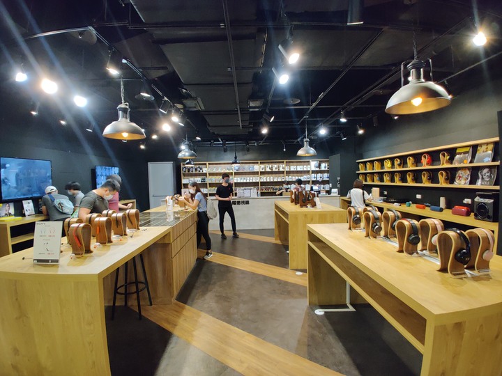 【小惡魔振興券】台北秋葉原(!?)適合全家大小的宅生活好去處__三創生活園區