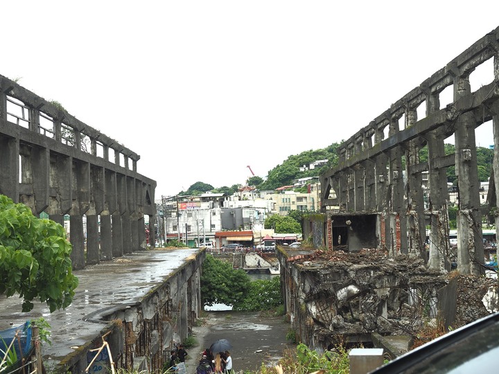 【小惡魔振興券】基隆市 中正區 原住民文化會館｜阿根納原味餐廳｜阿根納造船廠遺構 — 八尺門水道旁的知名打卡景點與小型文物館