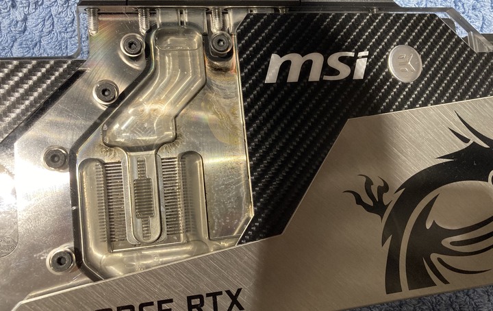 微星 RTX 2080 EK 水冷版,你給我翻譯翻譯什麼叫驚喜