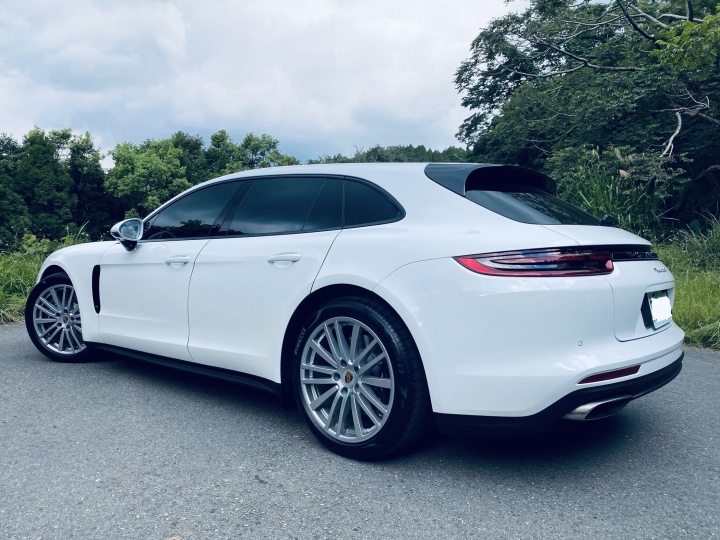 開箱panamera4 sport turismo 終於交車了