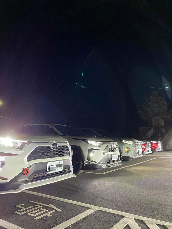 北海岸 - 5代RAV4小車聚