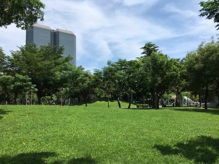 漫遊高雄前鎮,從騎YouBike2.0開始…