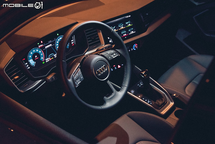 開車遊四方 Vol.5 相約鹿港小鎮走一回|feat. Audi A1 Sportback