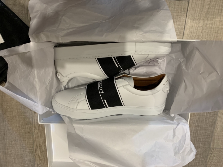 「開箱」Givenchy 短筒休閒鞋 & Valentino VLTN polo衫