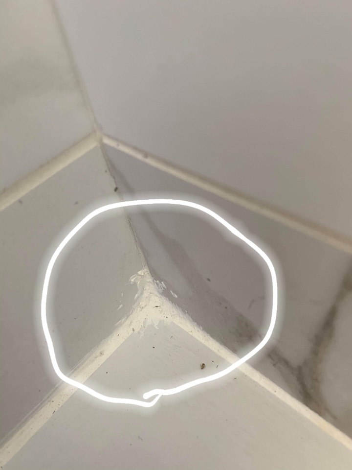 各位大大!! 請問這樣還有辦法修繕嗎?