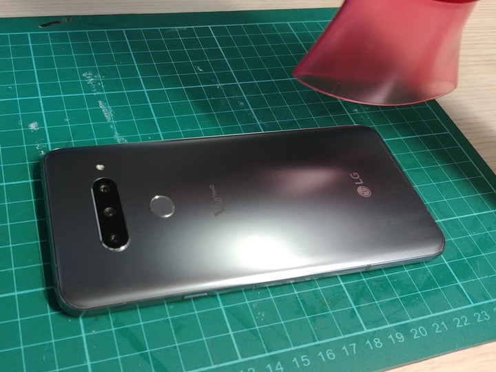 [分享] LG V40改裝4000mah電池