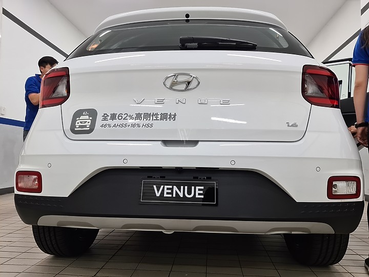 挑戰尺碼迷思!4米都會小休旅新選擇 Hyundai Venue靜態賞車