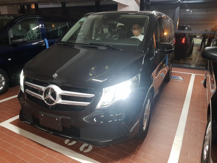 2020年式  M Benz  V250D