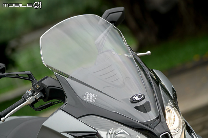 KYMCO Downtown 350 TCS 試駕 安全配備上滿 覺旅更放心