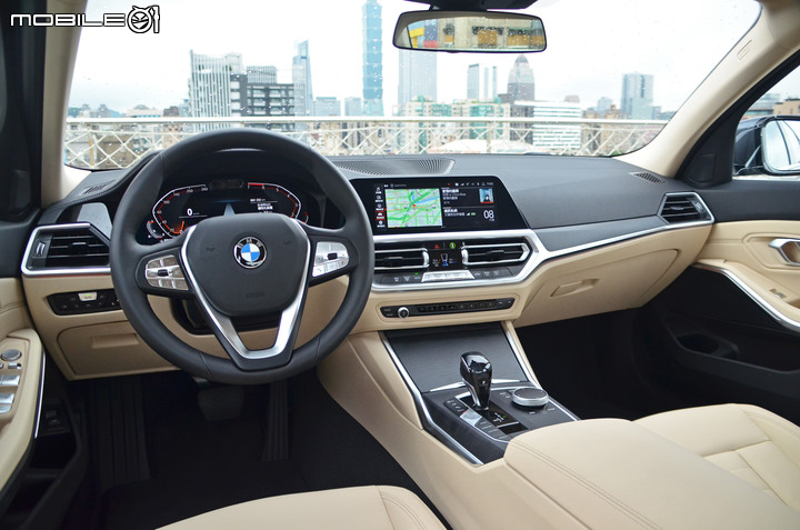 BMW 318i Luxury 試駕,內斂低調卻又讓人愛不釋手!
