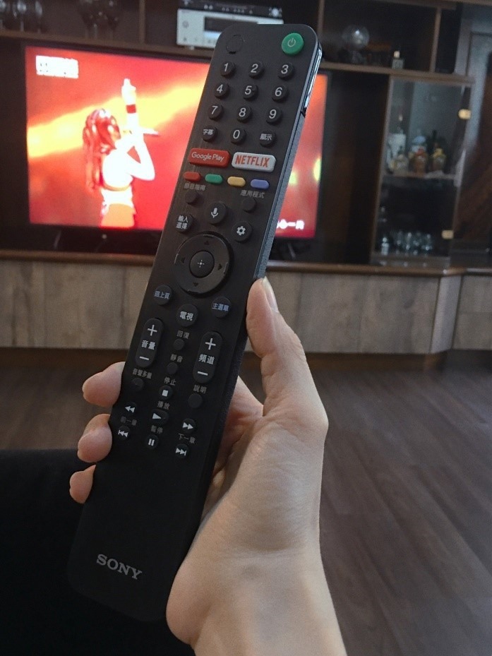 點我看大圖 分享Sony 8000H電視