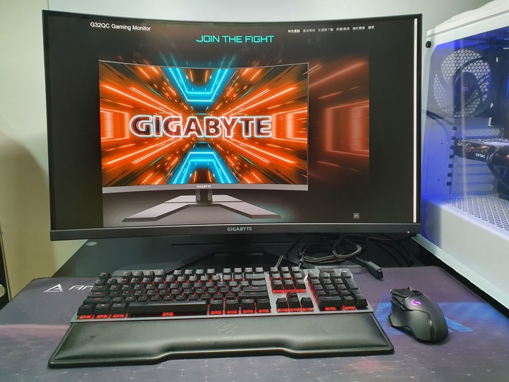 It's time to join the fight. GIGABYTE最新戰術型曲面電競螢幕G32QC開箱試用