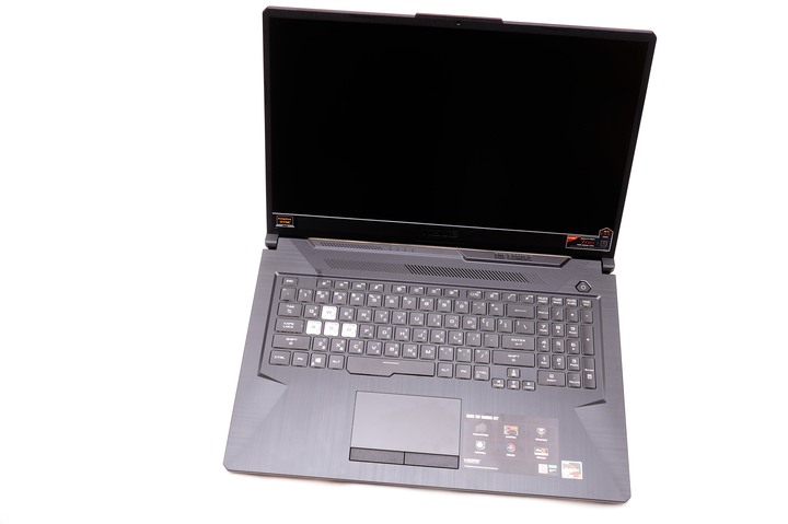 螢幕加大更全能，ASUS TUF Gaming A17 FA706IU 電競筆電開箱測試