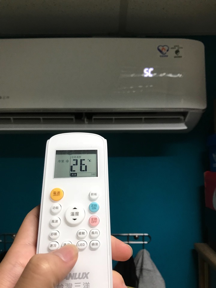 <開箱文>SANLUX台灣三洋變頻冷暖分離式冷氣4坪 SAE-V28HF/SAC-V28HF