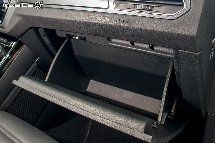 Volkswagen Touran 280 TSI R-Line 試駕 為了家庭而生的 5+2 MPV