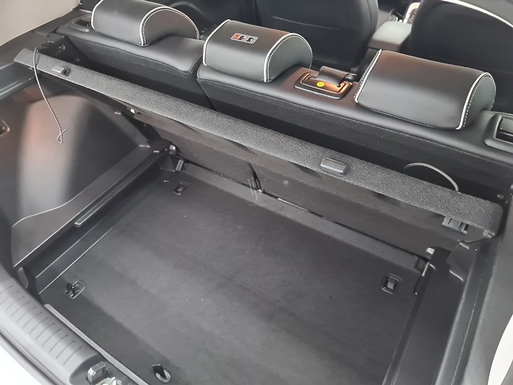 挑戰尺碼迷思!4米都會小休旅新選擇 Hyundai Venue靜態賞車