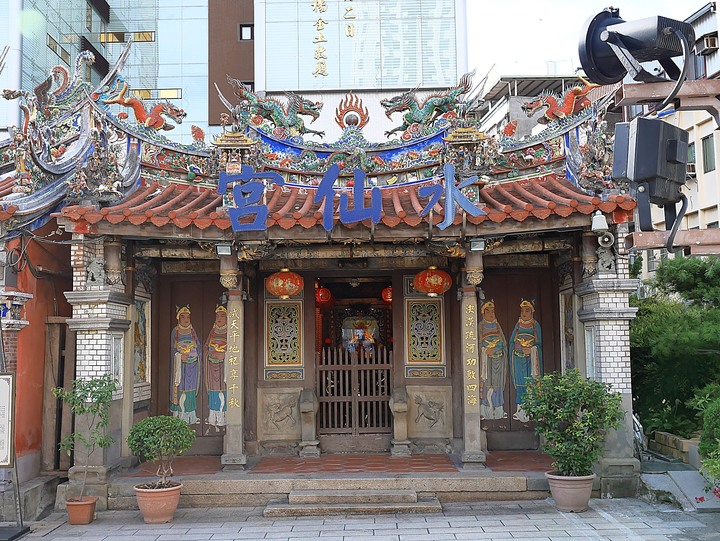 【小惡魔振興券】新竹市 北區 長和宮、水仙宮與北門大街 — 軟身真髮媽祖、雙宮併列奇景、昔日繁華榮景