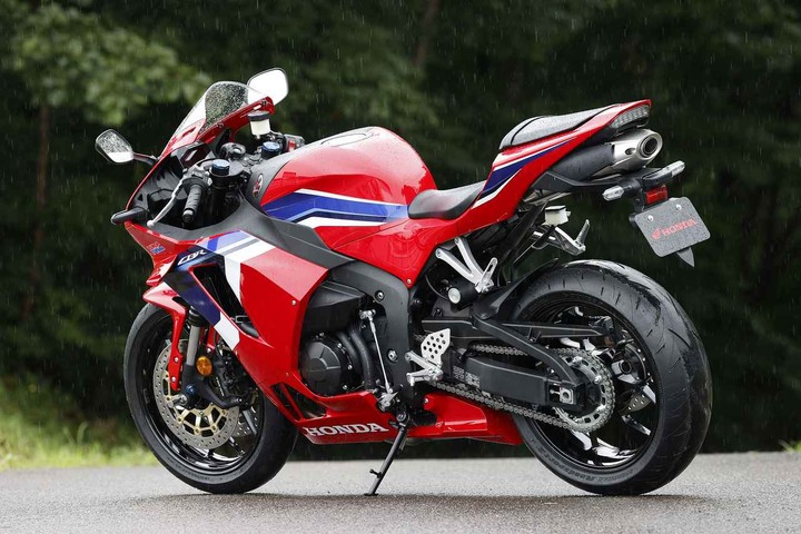 【情報】全新CBR600RR實車照