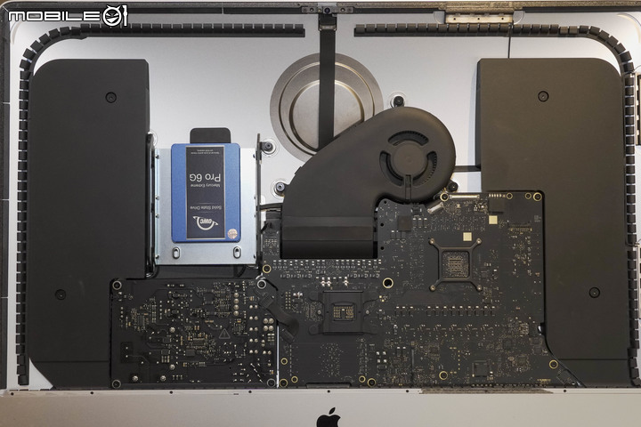 改裝舊蘋果 iMac 比買新的划算？實測升級記憶體＋SSD 到底差多少