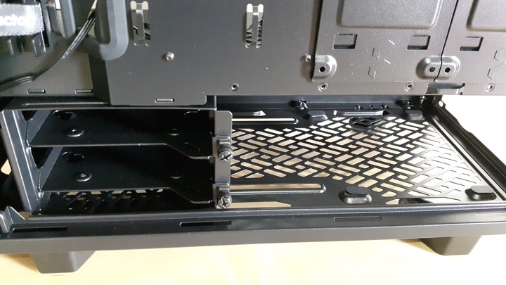 【開箱】Fractal Design Define 7 Compact(側透玻璃)  重磅登場！！