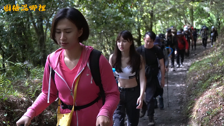 【奇萊南華】百岳入門|美女新手初體驗|挑戰高山比基尼|畢生難忘的金色奇萊|圓糖混哪裡全新登山冒險節目!
