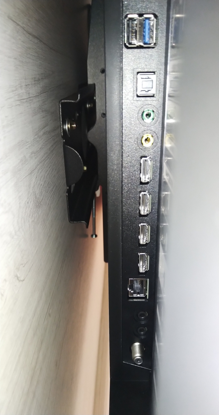 ！！求救！！監視器線路與電視不搭！