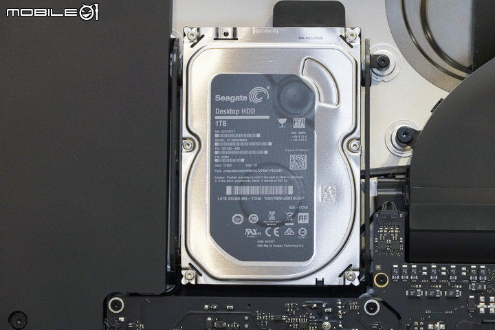 改裝舊蘋果 iMac 比買新的划算?實測升級記憶體+SSD 到底差多少