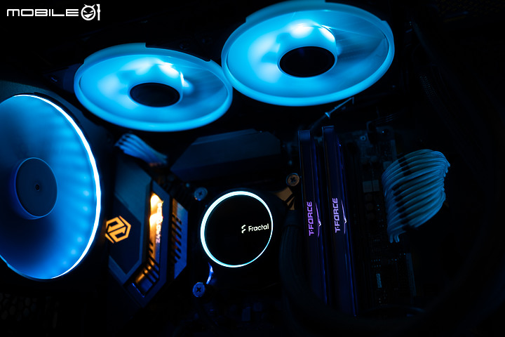 來自北歐寒流的高性能冷卻 Fractal Design Celsius+ S24 Prisma