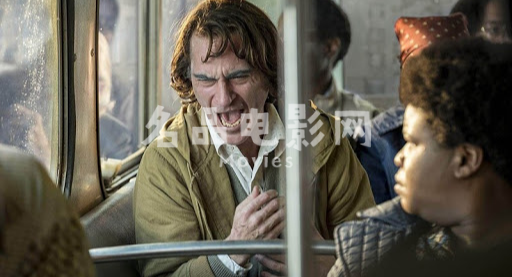 【專業影評】《小丑》:是「joker」病態,還是我們的世界太瘋狂?