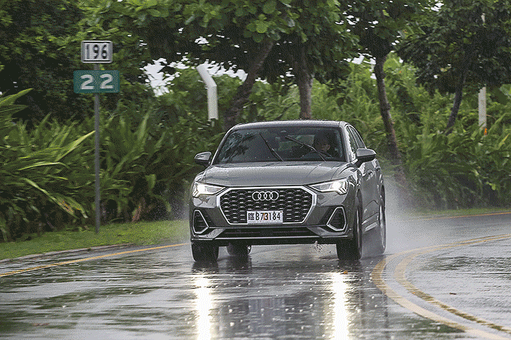 Audi  Q3 Sportback 跨界中小型豪華SUV試駕(U-CAR)