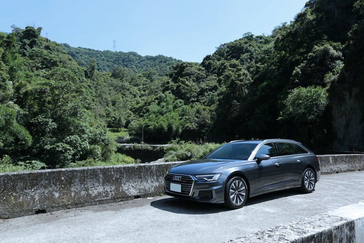 緩下心緒 讓五官重新開啟A6 Avant/Sedan同遊