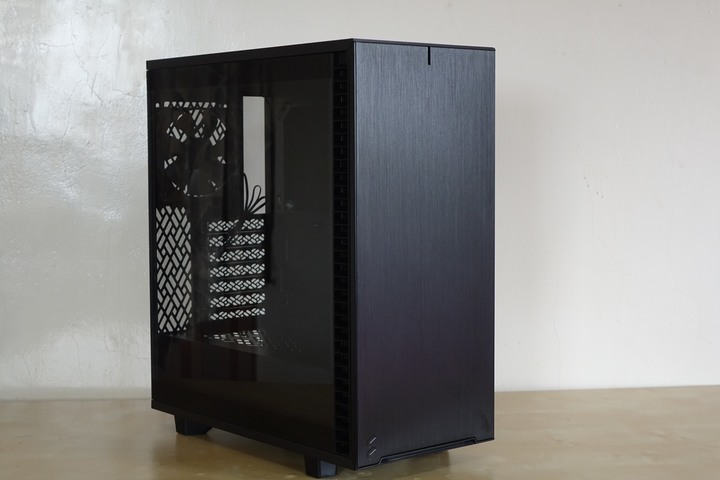 【開箱】Fractal Design Define 7 Compact(側透玻璃)  重磅登場！！