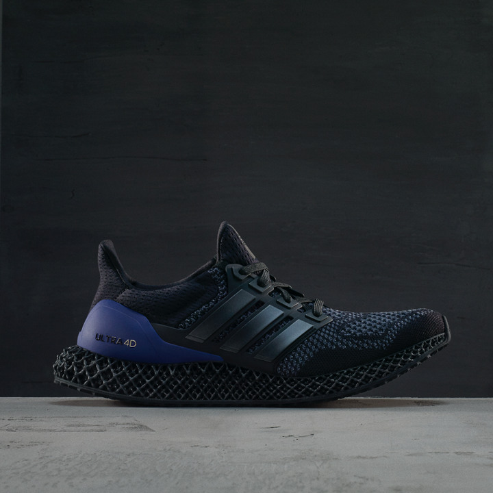 adidas發表終極跑鞋ULTRA4D UB系列與4D科技終於結合啦!