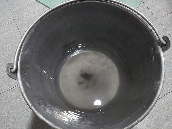 DIY清洗日立冷氣的詳細流程與心得