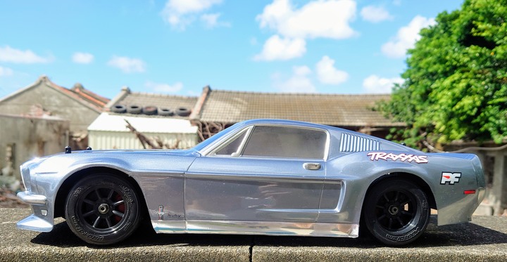 Traxxas 1/10 Ford GT 簡易開箱 + 改裝歷程 (持續更新)