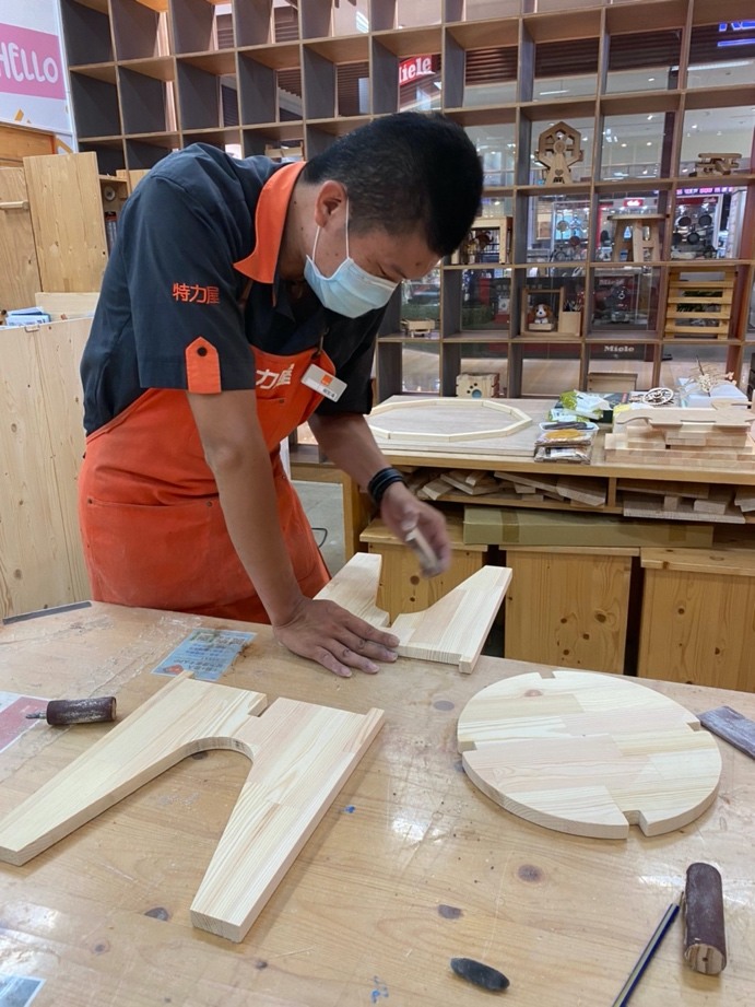 木作初體驗~特力屋手作木板凳