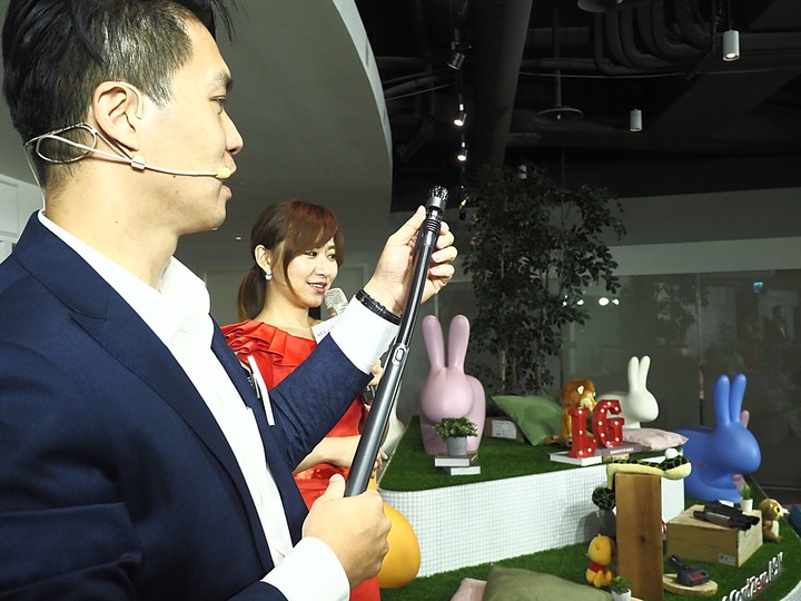 乾吸濕拖、潔淨體驗 — 《LG A9 K系列 WiFi 濕拖無限吸塵器 X Mobile01網友獨家體驗會》心得分享