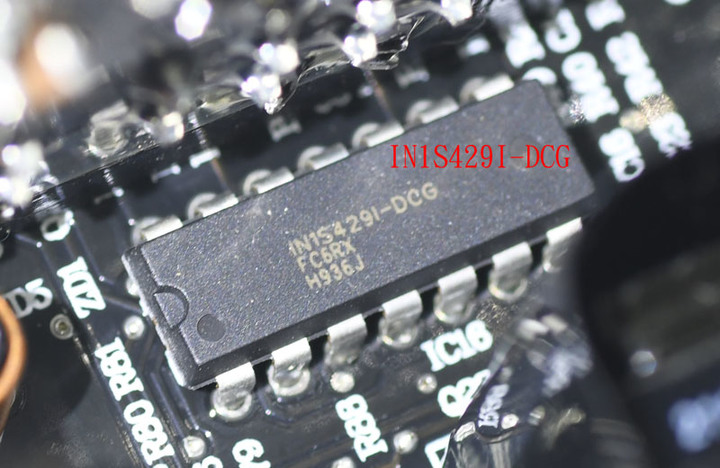 EVGA 750 GA金牌全模組化電源開箱