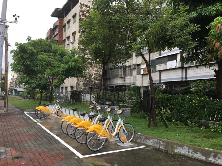 踩著YouBike2.0遊港仔墘(小港)