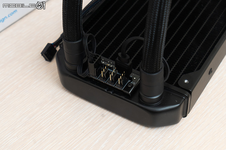 來自北歐寒流的高性能冷卻 Fractal Design Celsius+ S24 Prisma