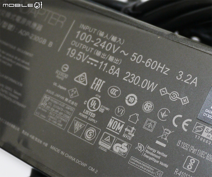 [猴猴看筆電] ROG Strix G15 G512LV多圖分享