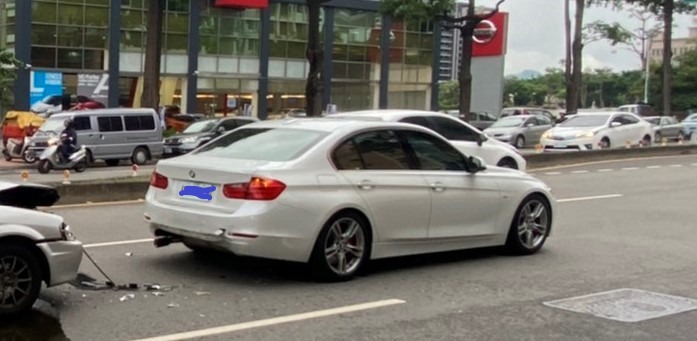 bmw烤漆及板金大約為休會要多少錢