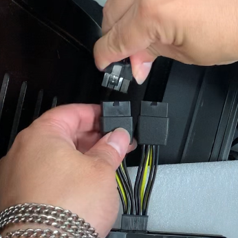 學妹不露臉開的箱 TESLA PCIe V100 32G + Z10PE-D16 WS Unboxing (YOLOV5 Test)-篇之一