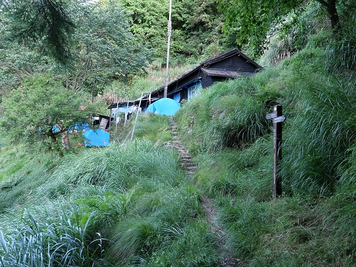 二日能高越嶺(屯原進天長出)