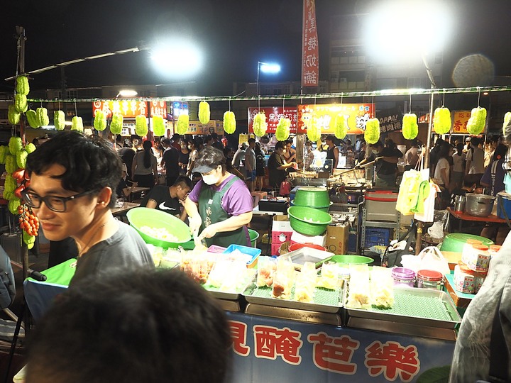 【小惡魔振興券】臺南市 中西區 武聖夜市 — 叱吒風雲36年之夜市傳奇